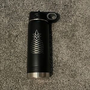 Polar Camel Water Bottle (20oz) - Black & Stainless Steel - Pineapple